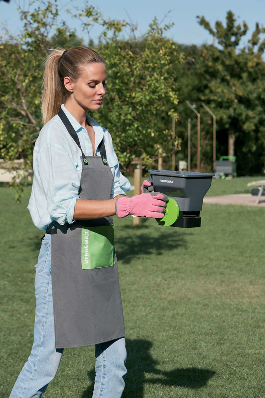 An image showcasing the Verdemax Manual Fertiliser Spreader and Sower, a versatile gardening tool designed for precise and efficient application of fertilizers in the garden. The spreader features a durable construction and ergonomic design for ease of use and optimal distribution of fertilizers across your garden beds